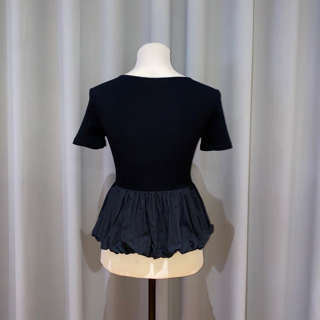 urban revivo black bubble hem top (Category: Blouses) located in Muntinlupa City. Submitted by declutterwithkk (Listing ID 1437661896, Image 2). Description: - urban revivo black top - square neckline, short sleeves - bubble-like gathered design at the lower portion - worn once (bought for php 1,195).