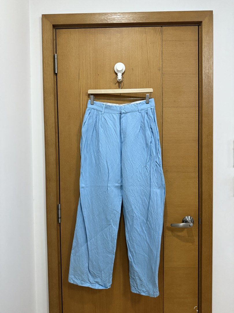 Used Once Zara Light Blue Pleated Pants (Category: Other Bottoms) located in Makati City. Submitted by miaco_ (Listing ID 1437671635, Image 1). Description: - Zara Light blue pleated pants - High-waisted - used once - size M.