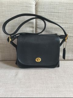 (Category: ) located in . Submitted by preloved2600 (Listing ID 1437644817, Image 1). Description: .