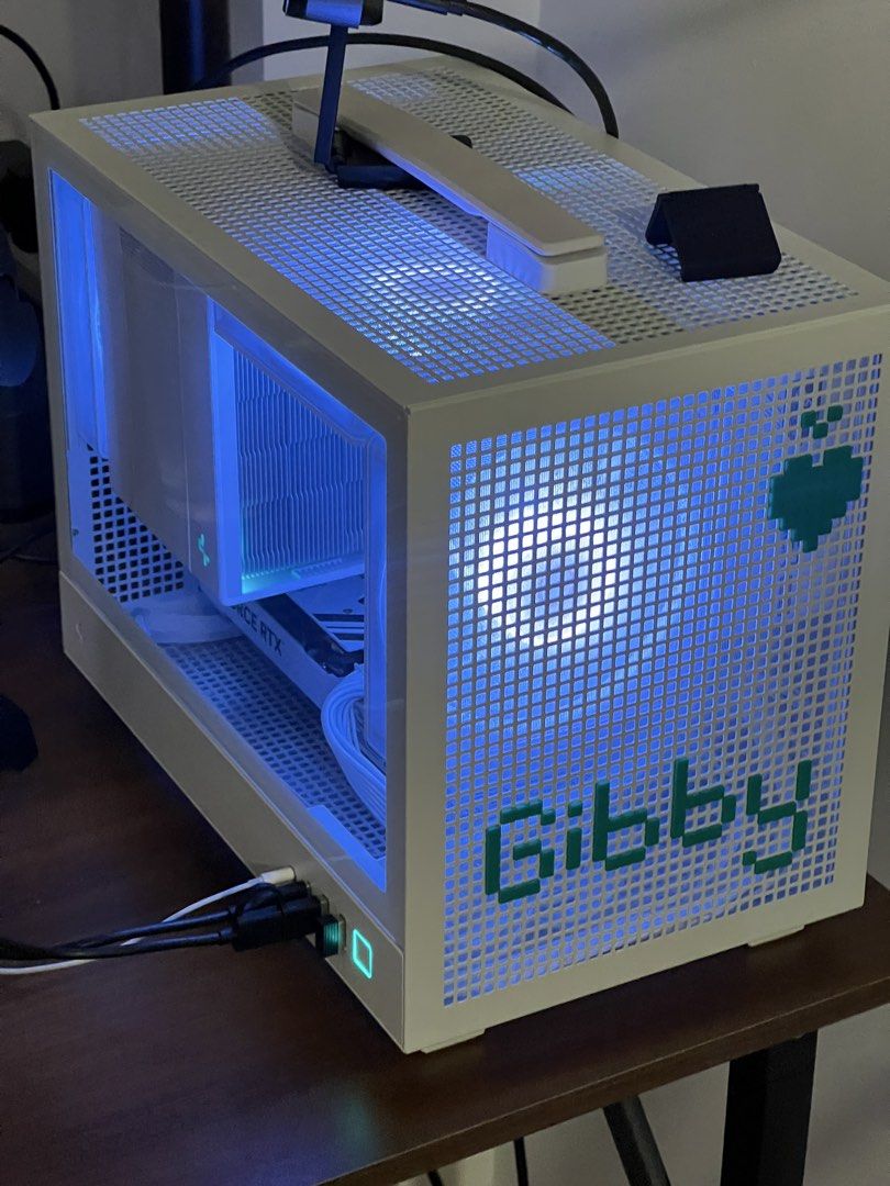 White ITX Gaming Desktop Unit | Ryzen 5 7600 + RTX 5070 (Category: Desktops) located in Paranaque City. Submitted by ginostar (Listing ID 1437703384, Image 1). Description: Selling White ITX Gaming Desktop aka Gibby. ✨ PC Specifications ✨ CPU: AMD Ryzen 5 7600 MoBo: MSI B650I Edge WiFi RAM: 32 GB (2x16 kit) G.Skill DDR5 5200 GPU: Nvidia GeForce RTX 5070 12 GB Storage: Samsung SSD 990 PRO 2 TB and 990 PRO with Heatsink 1 TB PSU: FSP Dagger Pro 850
