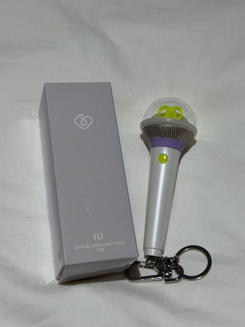 🌟WTS IU Mini Lightstick Keyring🌟 (Category: K-Wave) located in Singapore. Submitted by xlbbmart_ (Listing ID 1437728177, Image 1). Description: 🦦100% Authentic 🦦Brand New in Box (BNIB) 🦦Instocks & ready to ship ✨IU Mini Lightstick Keyring Instocks: ✅✅ 💰Price: $29 📍Meetup: Ubi Mrt (DT27)Paya Lebar(EW8/ CC9)Macpherson(DT26/CC10) 📮Tracked Mail: +$2.90 💌Official Merch from Withmuu 📩DM if interested or for more pics! 💳paynow/paylah/bank tra