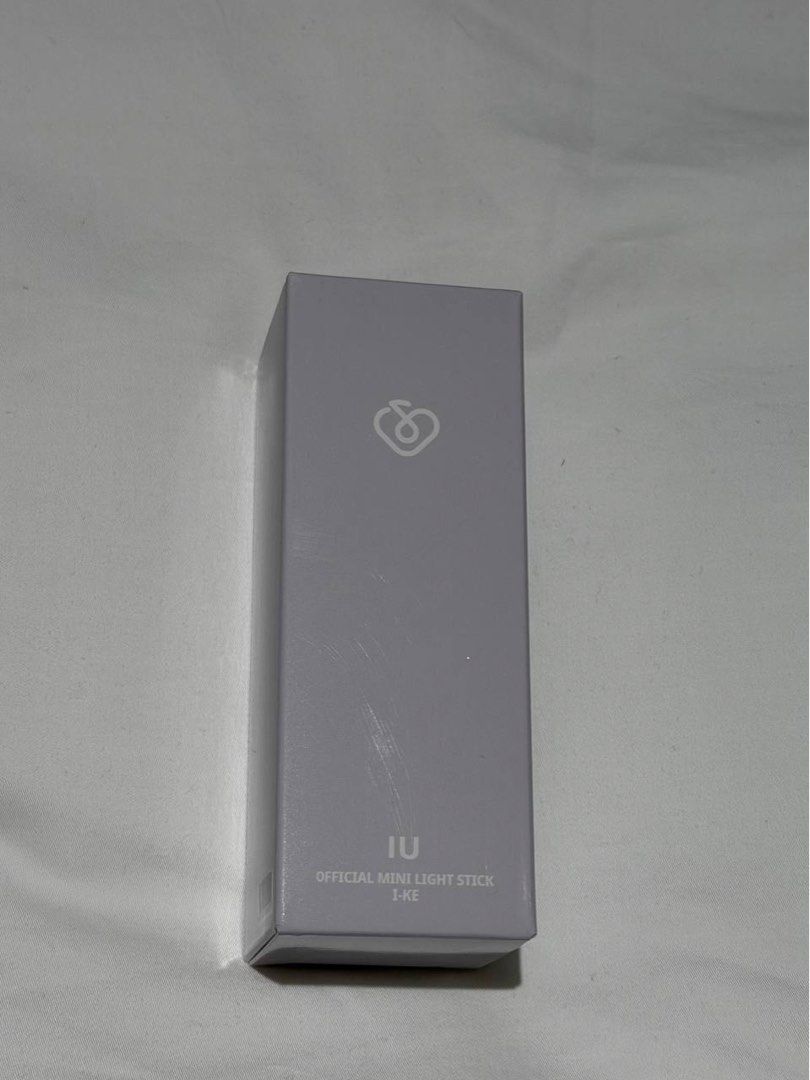 🌟WTS IU Mini Lightstick Keyring🌟 (Category: K-Wave) located in Singapore. Submitted by xlbbmart_ (Listing ID 1437728177, Image 2). Description: 🦦100% Authentic 🦦Brand New in Box (BNIB) 🦦Instocks & ready to ship ✨IU Mini Lightstick Keyring Instocks: ✅✅ 💰Price: $29 📍Meetup: Ubi Mrt (DT27)Paya Lebar(EW8/ CC9)Macpherson(DT26/CC10) 📮Tracked Mail: +$2.90 💌Official Merch from Withmuu 📩DM if interested or for more pics! 💳paynow/paylah/bank tra