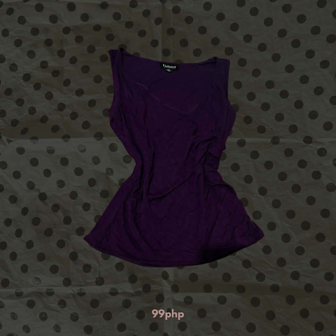 Y2k style shirts 99php each (Category: Shirts) located in Angeles City. Submitted by __28str (Listing ID 1437707443, Image 3). Description: 99php + sf eachh.