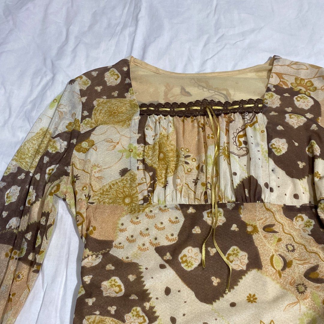 [SOLD] y2k whimsy longsleeve mesh top | vintage, costume, cosplay, whimsical, coquette, cottagecore, 2000’s, chic, mcbling, mori kei, axes femme, lis liza, whimsy (Category: Blouses) located in Davao. Submitted by kzahj (Listing ID 1437652495, Image 3). Description: best fit size L sleeves length: 18in i love the design sm 🥰 accepting paypal, gcash, bpi payments.