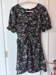 （分類：）位於 。 由 kibeyip 提交（商品編號 1437767895，圖片 1）。簡介： 。