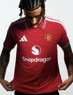 (Category: ) located in . Submitted by mysteryjerseys.sg (Listing ID 1437881867, Image 1). Description: .