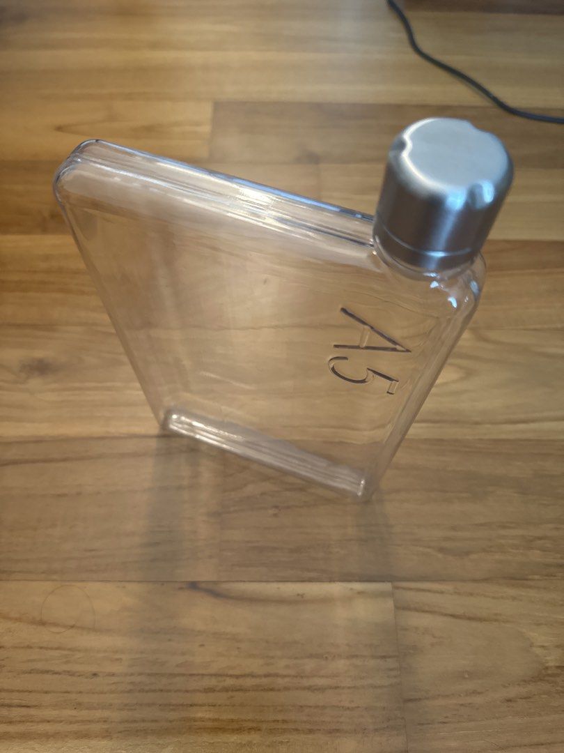 A5 Flat Water Bottle453964926383575040