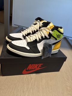 (Category: ) located in . Submitted by sneakerslover20 (Listing ID 1437776265, Image 1). Description: .