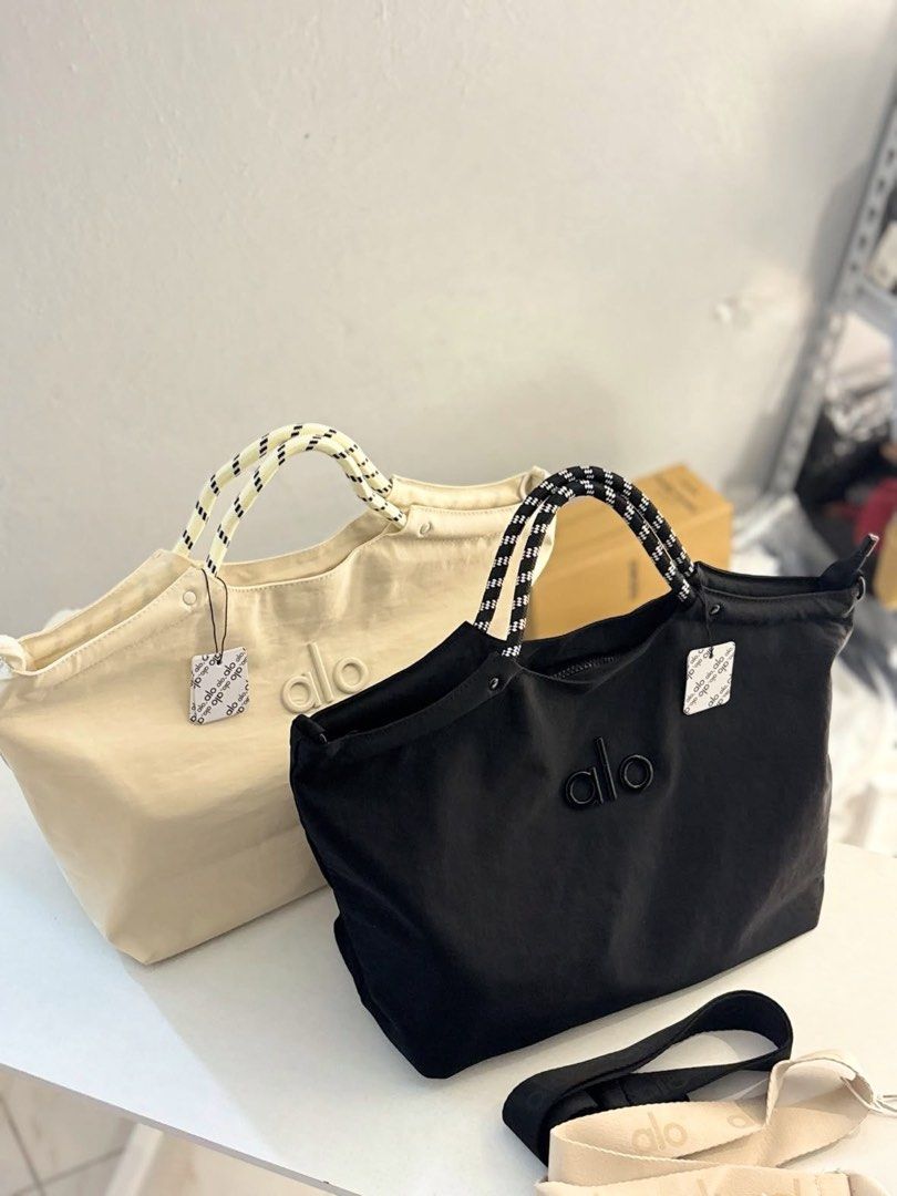 ALO THREEWAY BAG (Category: Shoulder Bags) located in Angeles City. Submitted by btsvtreasures (Listing ID 1437839405, Image 3). Description: Trending alo 3waybag All colors available except gray 1,199 only Get yours now!! Few stocks left!!.