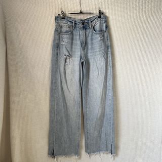 (Category: ) located in . Submitted by especiallyjeans04 (Listing ID 1437874324, Image 1). Description: .