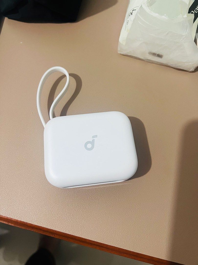ANKER soundcore Earphone (Category: Earphones) located in Quezon City. Submitted by djbelle (Listing ID 1437772361, Image 3). Description: Orig Price is 3,200 May kasama ng cable for charging.