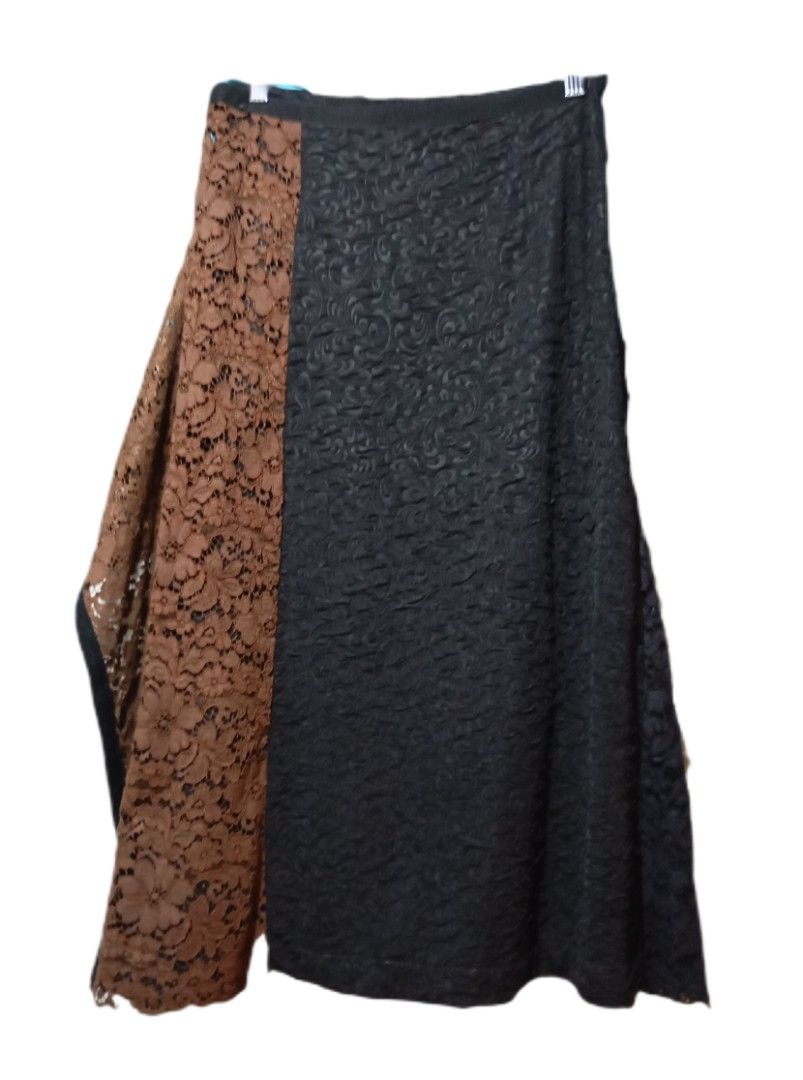 ANTONIO MARRAS ( Made in Italy)| Women's Multi-Colored Overlay Wrap Tie Waist Patchwork Lace Midi Skirt with Lining| SIZE: EU 42(M-28") (Category: Luxury Apparel) located in Rizal. Submitted by kakaibafinds (Listing ID 1437789372, Image 3). Description: SIZE: EU 42/ M on tags WAIST 28+ Inches circumference ( can be extend if u move the button closure) HIPS:40+ inches circumference LENGTH:31 inches FABRIC COMPO: 33% Viscose,28% Polyeste, 27% Cotto