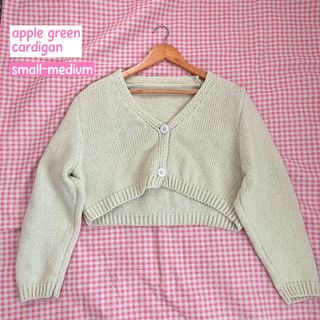 (Category: ) located in . Submitted by closetbyriri (Listing ID 1437899835, Image 1). Description: .