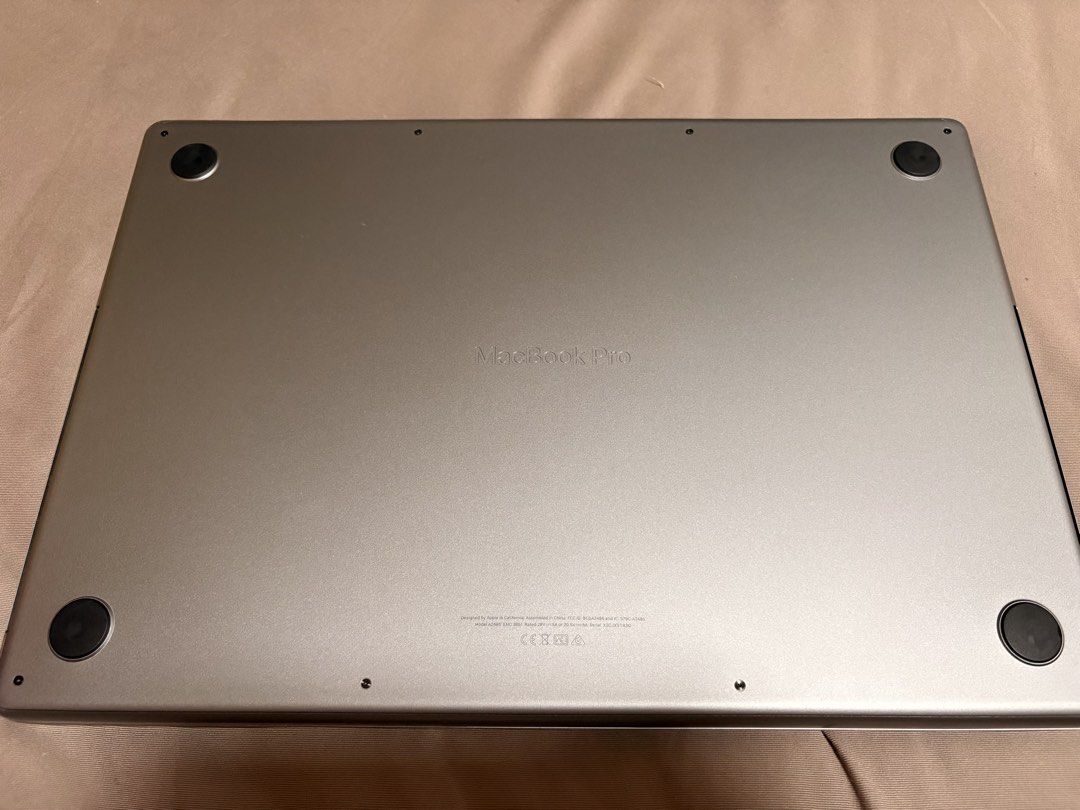 Apple MacBook Pro 16-inch (2021)454131312724561922