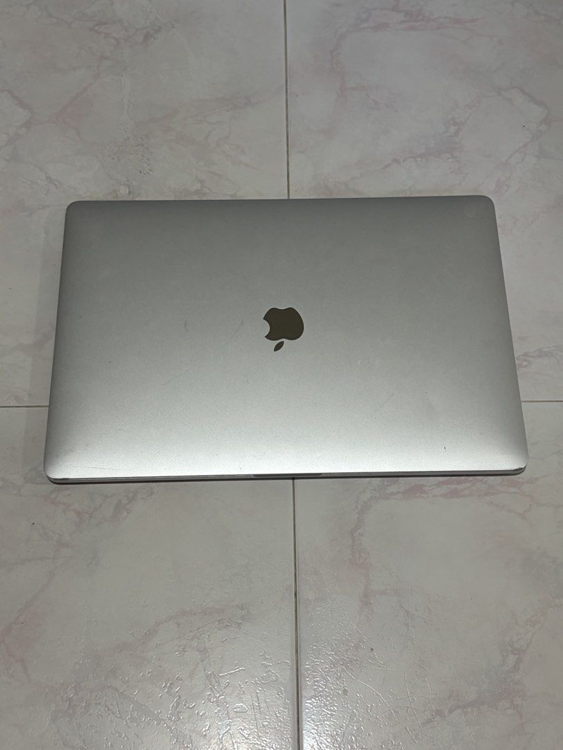 Apple MacBook Pro 2017 , 15-inch 256 GB