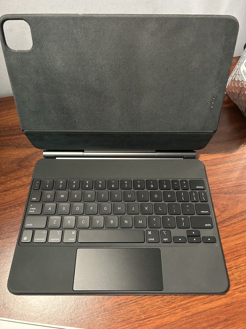 Apple Magic Keyboard for iPad 11-inch453902740604866562