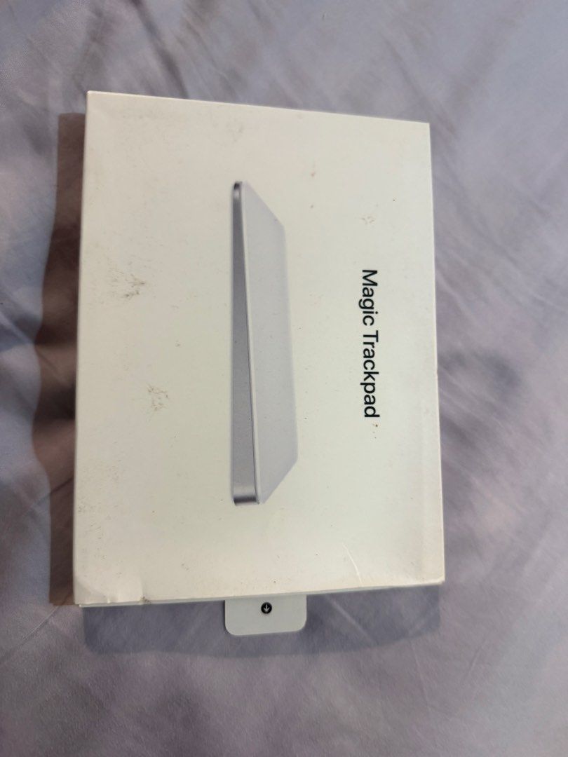 Apple Magic Trackpad model A1535454033104951715840