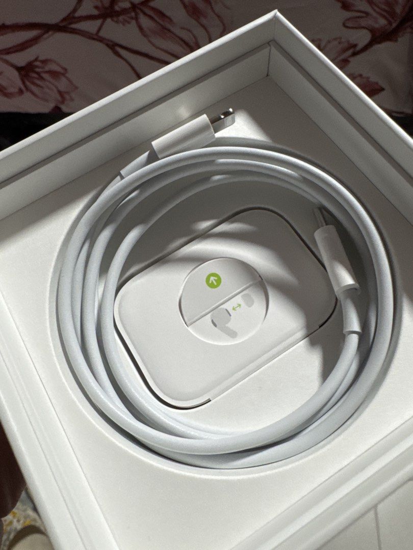 Apple Type C Charging Cable455787753516584960