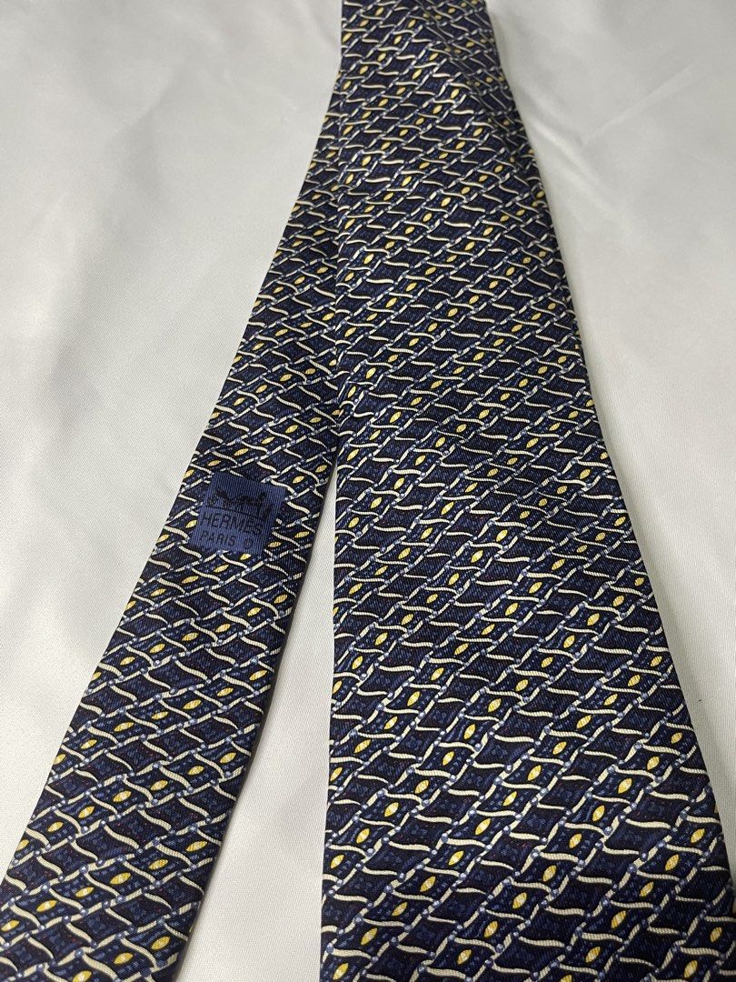 Authentic HERMES Necktie (Category: Luxury Accessories) located in Santa Cruz. Submitted by hongkongmarketph (Listing ID 1437897815, Image 2). Description: good as new authentic .