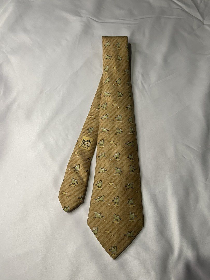 Authentic HERMES Necktie (Category: Luxury Accessories) located in Santa Cruz. Submitted by hongkongmarketph (Listing ID 1437898142, Image 1). Description: good new authentic .