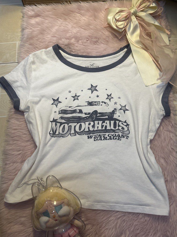 authentic hollister Motorhaus tshirt (Category: Shirts) located in Antipolo. Submitted by thea_thrifts07 (Listing ID 1437872926, Image 2). Description: no flaws or stains not hearing any offers na po:).