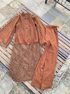 (Category: ) located in . Submitted by farah_07 (Listing ID 1437884081, Image 1). Description: .