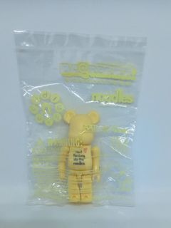 （分類：）位於 。 由 bearbrick2001 提交（商品編號 1437872307，圖片 1）。簡介： 。