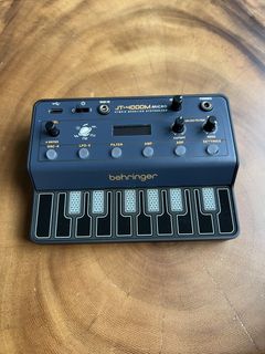 Behringer Xenyx 1202 Mixer, Hobbies & Toys, Music & Media, Musical ...
