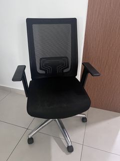 (Category: ) located in . Submitted by kay_fatin (Listing ID 1437855805, Image 1). Description: .