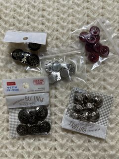 (Category: ) located in . Submitted by favoritepreloved (Listing ID 1437905161, Image 1). Description: .
