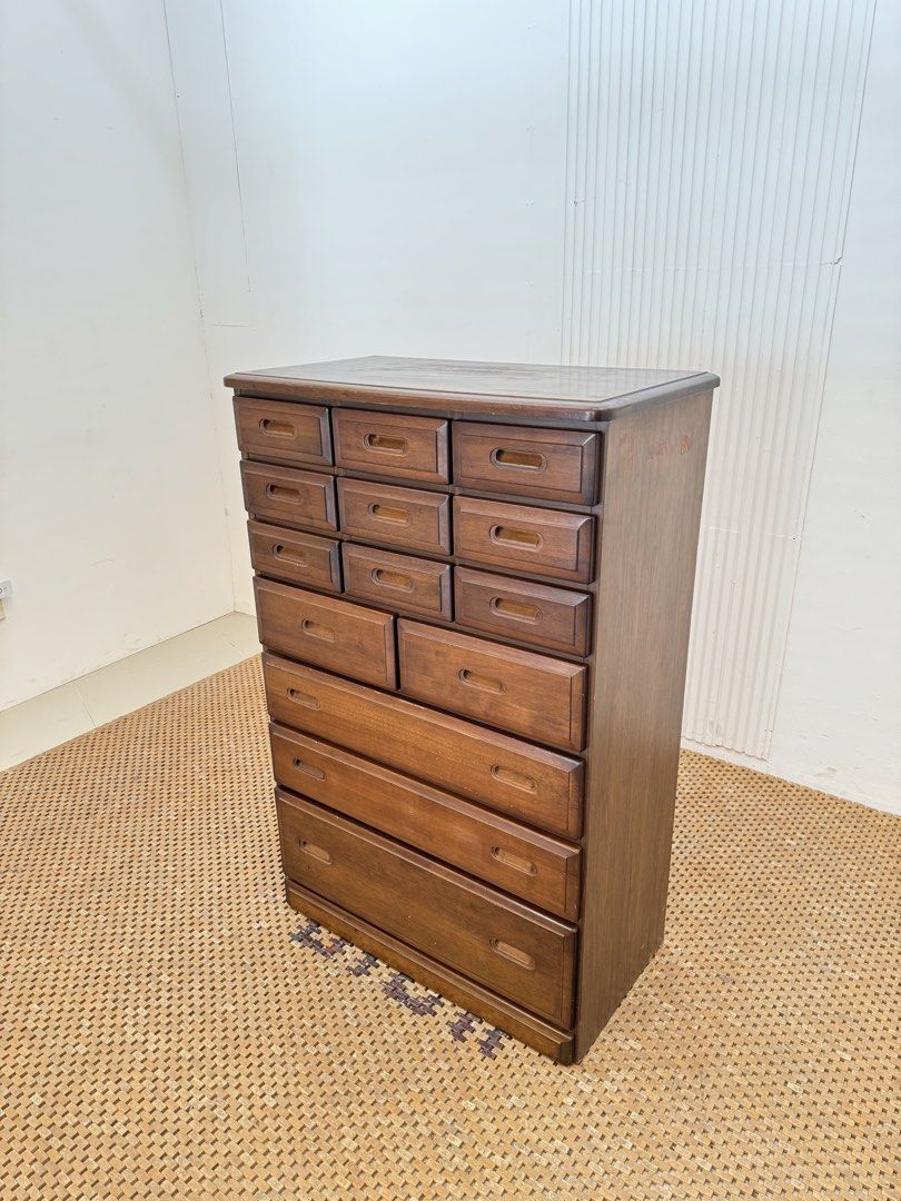Chest of drawers (Category: Shelves, Cabinets & Racks) located in Quezon City. Submitted by matetdevis13 (Listing ID 1437932692, Image 3). Description: Chest of Drawers Price: 5,900 L31.5 x W16.5 x H48.5 In good condition Code MJS25-R1198.
