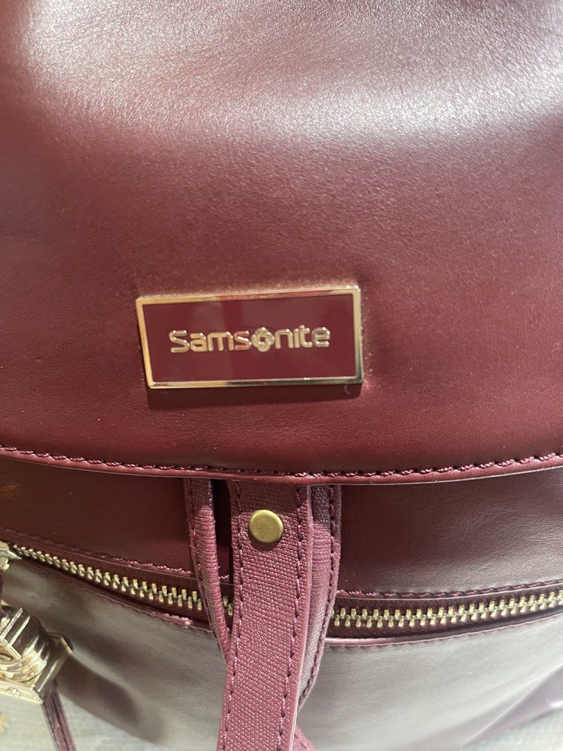 MILESTONE SALE: Chic merlot red wine backpack (Category: Backpacks) located in Dasmarinas. Submitted by hwcatbp (Listing ID 1437826490, Image 2). Description: ℹ️ Chic merlot red wine backpack ℹ️ Condition: Excellent to Very Good condition (Rank 9.5/10). ℹ️ Details: 13x6x4 inches. Flap closure with drawstring. Very spacious inside and has outer pocket. All have markings and has the string tag intact. ℹ️ Inclusions: Generic dust bag, and silica gel