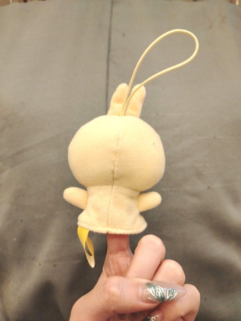 Chiikawa Usagi Finger Puppet Plushie Keychain (Category: Plushies & Soft Toys) located in San Fernando. Submitted by jpmarketplace2023 (Listing ID 1437908914, Image 2). Description: 💚 All items are authentic from Japan. 💛 MOP: GCash (❌️ GCash Protect) 🩵 MOD: LBC only (❌️ S. Checkout, COD, COP) 💙 Meet-up: Vista Mall, San Fernando, Pampanga 💜 All items are on-hand. 🧡 First to pay gets the item first. ❤️ Breakable items are packed with care an