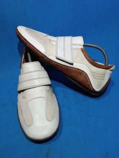 (Category: ) located in . Submitted by second.foot (Listing ID 1437858717, Image 1). Description: .