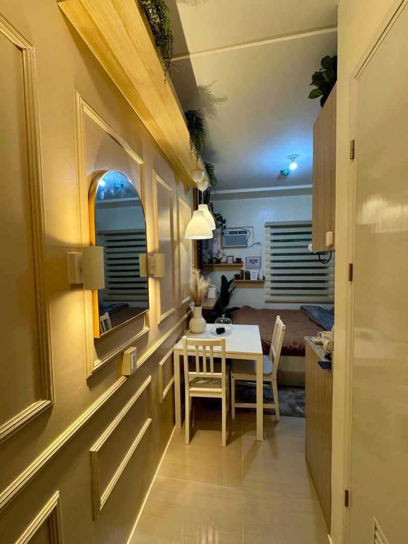 Condo unit (Category: Room Rentals) located in Manila. Submitted by alexconcep86103 (Listing ID 1437764146, Image 1). Description: Sure renter? Solo/condo sharing For rent 1 Month Advance + 2 Months Deposit: 15k monthly required income 45k 1-3 pax Available time: Weekends Looking for 1 year rental🏡📆 Please pm me first before visiting to the unit. Thank you. ☺️ Female bedspacer Details of the unit - free microwave 🍔 - wifi 🛜 - Aircon 💨 - comf