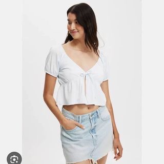 (Category: ) located in . Submitted by bel.preloooved (Listing ID 1437884811, Image 1). Description: .