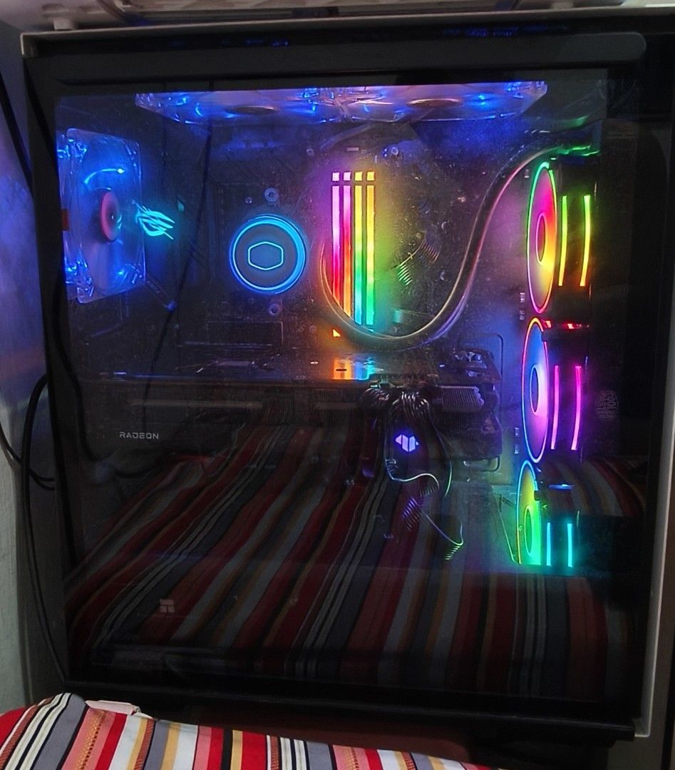 Custom Gaming PC454026187444080640