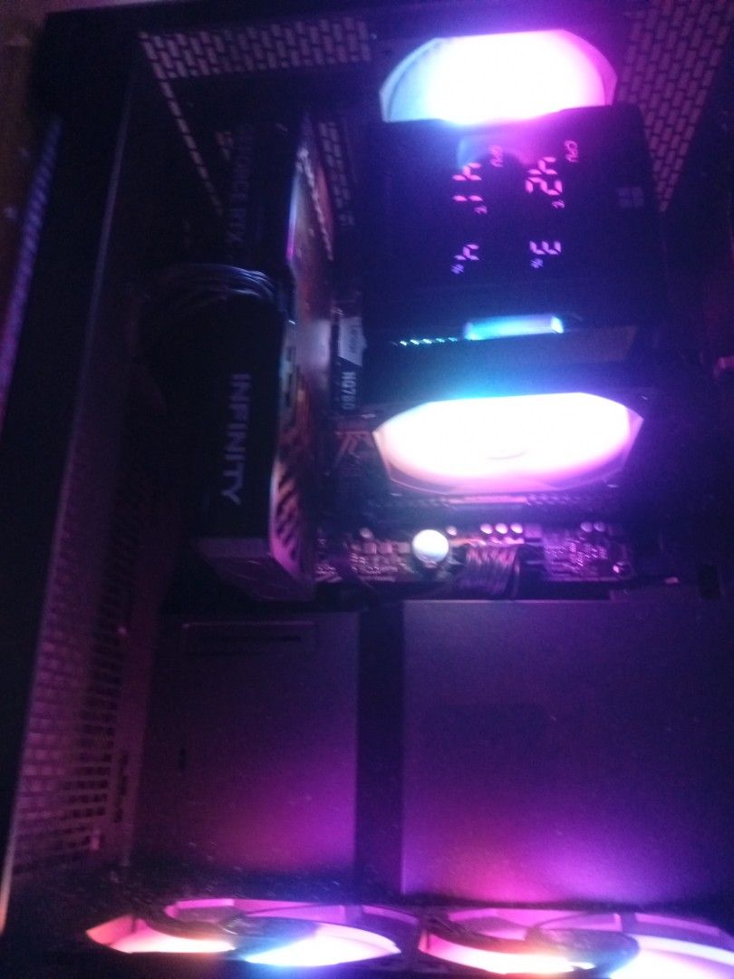 Custom PC with RTX 5060453896698656860161