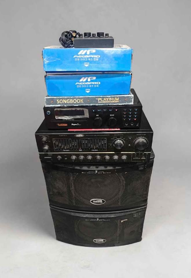 Db Audio Amplifier with speaker, Platinum Karaoke Set (Category: Other Audio Equipment) located in Quezon City. Submitted by garcipon (Listing ID 1437849055, Image 1). Description: *Working* Db Audio 506-12 Amplifier Db Audio 10" Loud Speaker 1000Wx2 2 Megapro Microphone V8 sound card (for bluetooth connection) *Need repair* Platinum Reyna3 with volume83 disc and song book *Issue* Player no remote Need new good cable .