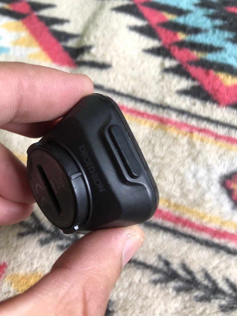 Decathlon BC120 Cyclometer device (Category: Bicycles) located in Quezon City. Submitted by markgolveo (Listing ID 1437785113, Image 3). Description: Decathlon BC120 Cyclometer device Unit only Tested working with power.