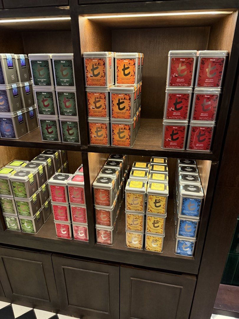 Dilmah Tea Mini Luxury Presenter 16 tea varieties (Category: Other Food & Drinks) located in Manila. Submitted by doodlessss (Listing ID 1437907830, Image 3). Description: Dilmah Tea Mini Luxury Presenter T-16 For pre order.