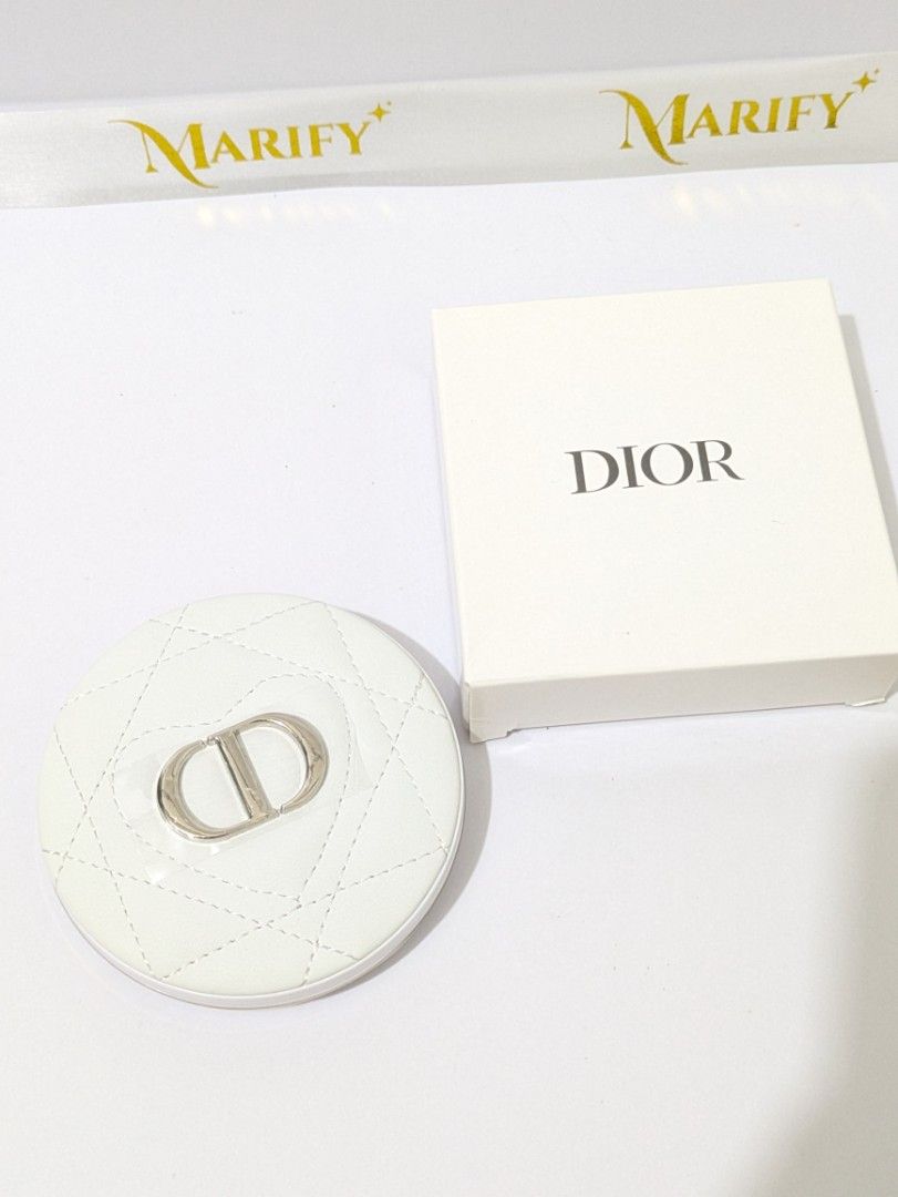 Dior Quilted Compact Mirror White GWP (Category: Mirrors) located in Cabuyao City. Submitted by marifyyy (Listing ID 1437851958, Image 3). Description: Dior quilted compact mirror GWP in white brand new with box Contains two mirrors Ideal for on-the-go use 📍Cabuyao, Laguna 🚛 LBC shipment sched: Tue & Fri 🛻 Lalamove on nearby areas • Payment first • SF - cod or pwedeng isama na sa payment — COD (SF) we only ship via LBC — For complete payment (