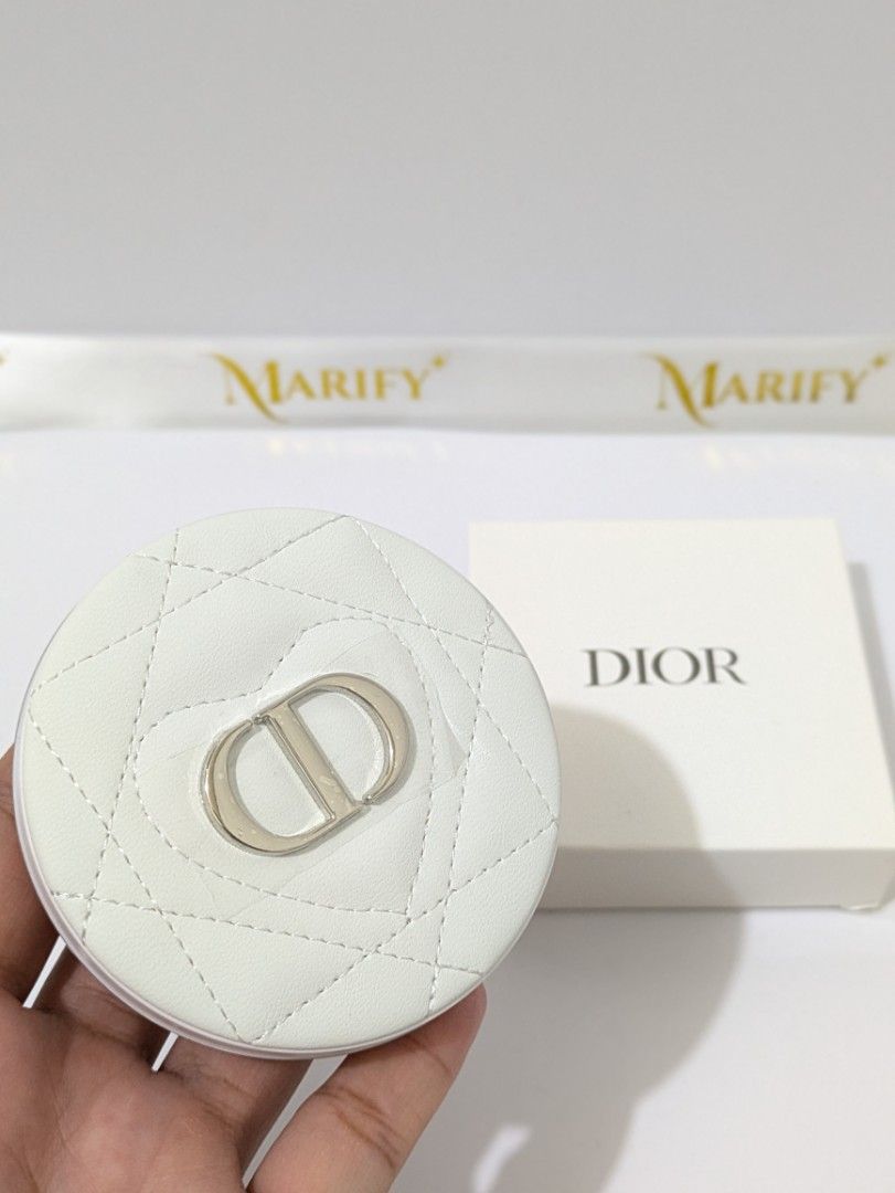 Dior Quilted Compact Mirror White GWP (Category: Mirrors) located in Cabuyao City. Submitted by marifyyy (Listing ID 1437851958, Image 2). Description: Dior quilted compact mirror GWP in white brand new with box Contains two mirrors Ideal for on-the-go use 📍Cabuyao, Laguna 🚛 LBC shipment sched: Tue & Fri 🛻 Lalamove on nearby areas • Payment first • SF - cod or pwedeng isama na sa payment — COD (SF) we only ship via LBC — For complete payment (
