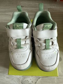 （分類：）位於 。 由 upyee 提交（商品編號 1437772168，圖片 1）。簡介： 。