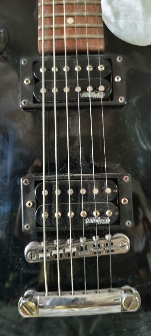 Epiphone Studio LT Electric Guitar (Category: Musical Instruments) located in Paranaque City. Submitted by skylonequinox (Listing ID 1437933082, Image 3). Description: Currently has gauge 13 strings because it was previouslyused for drop G#/drop A tunings, please have it set up with your luthier to your preference. RFS: Tone doesn't meet my preferences.