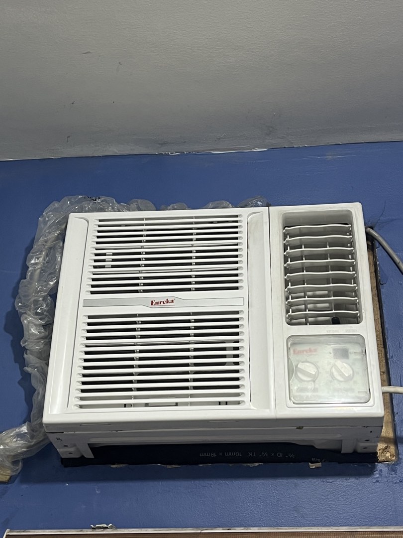 Eureka 1HP Window Type Air Conditioner EWA-1.0 HN, TV & Home Appliances ...
