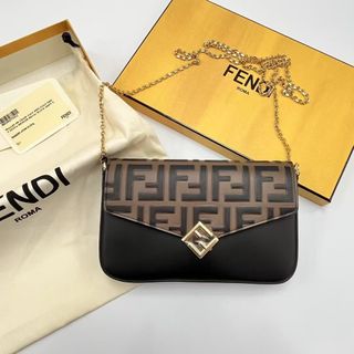 （分類：）位於 。 由 shirinlinlin 提交（商品編號 1437789336，圖片 1）。簡介： 。