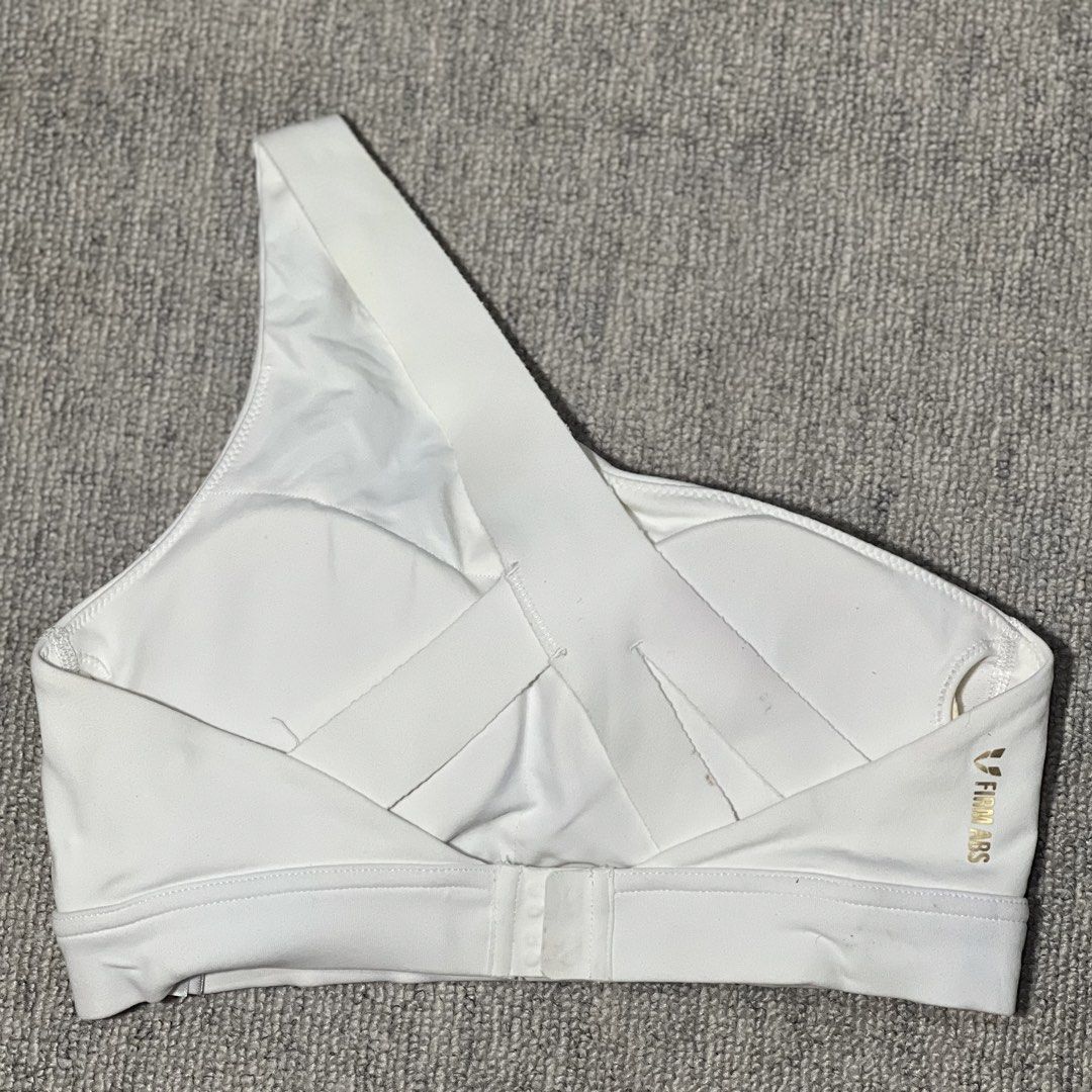 FIRM ABS SPORTS BRA/TOP (Category: Activewear) located in Butuan. Submitted by wais_shoppers (Listing ID 1437778844, Image 2). Description: .