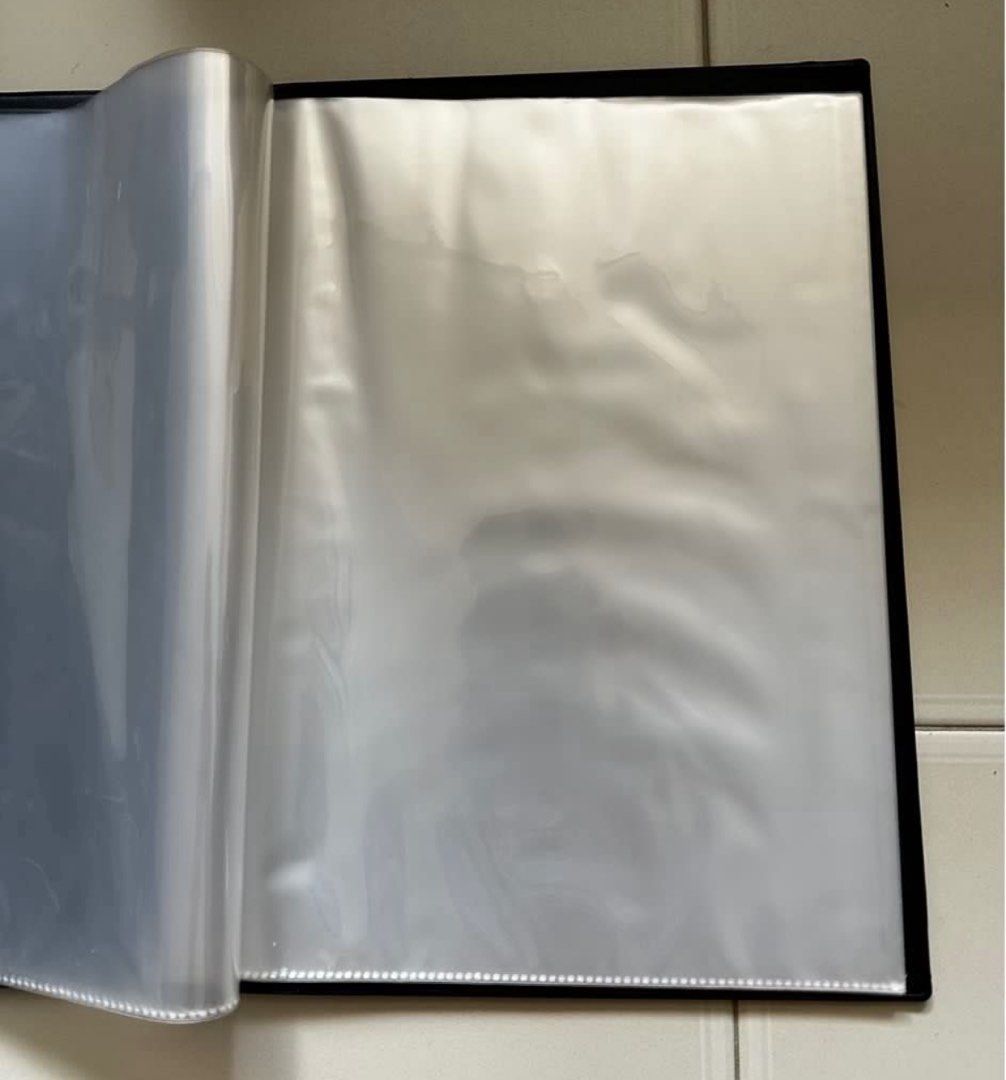 Folder (Category: Stationery & School Supplies) located in Singapore. Submitted by shopngo (Listing ID 1437812732, Image 3). Description: Brand New Self-collect at Canberra MRT Gantry.
