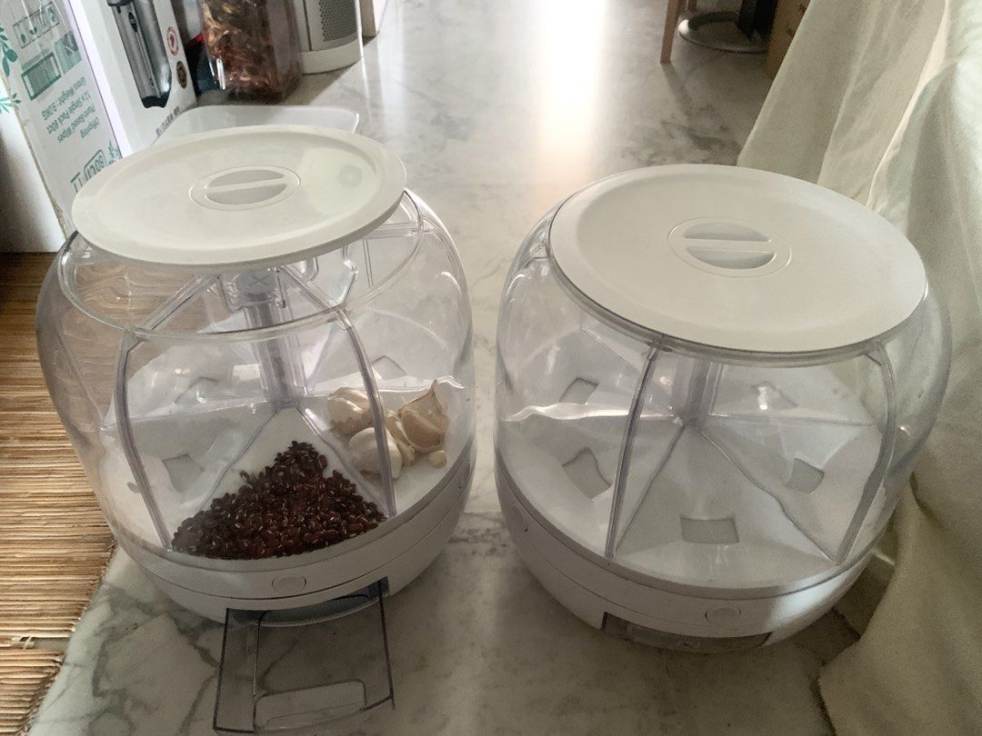 Food Storage Containers - Set of 2